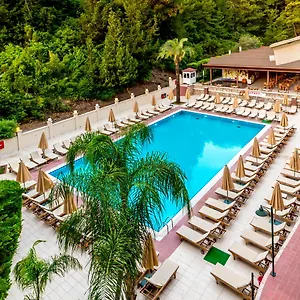 Julian Forest Otel