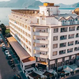 4* Отель Mert Seaside (adults Only)